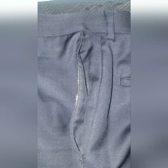 Michael Kors Men’s Dark Navy Suit – Jacket 40R / Pants 34 - Picture 15 of 16